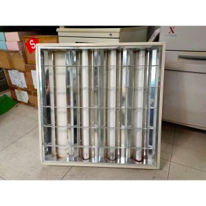 《燈座／鏡面鋁格柵／辦公室燈座》